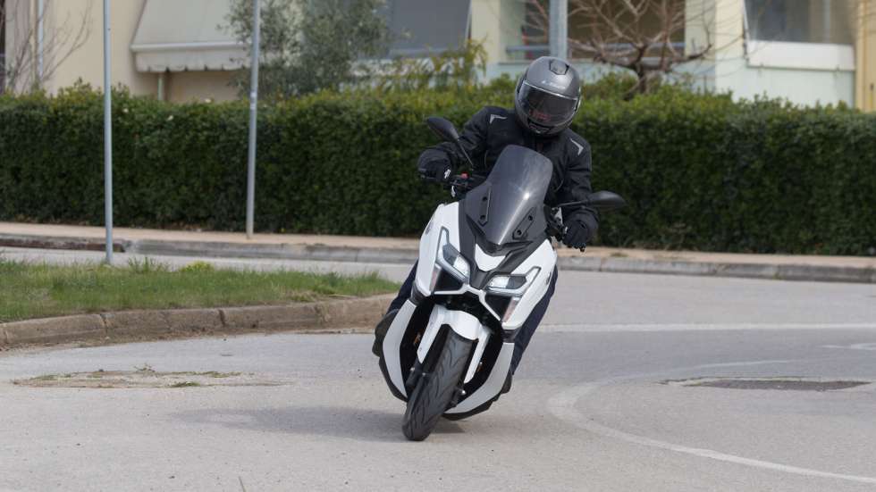 Δοκιμή: Voge SR1